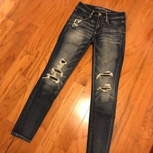 American Eagle Distressed Jeans